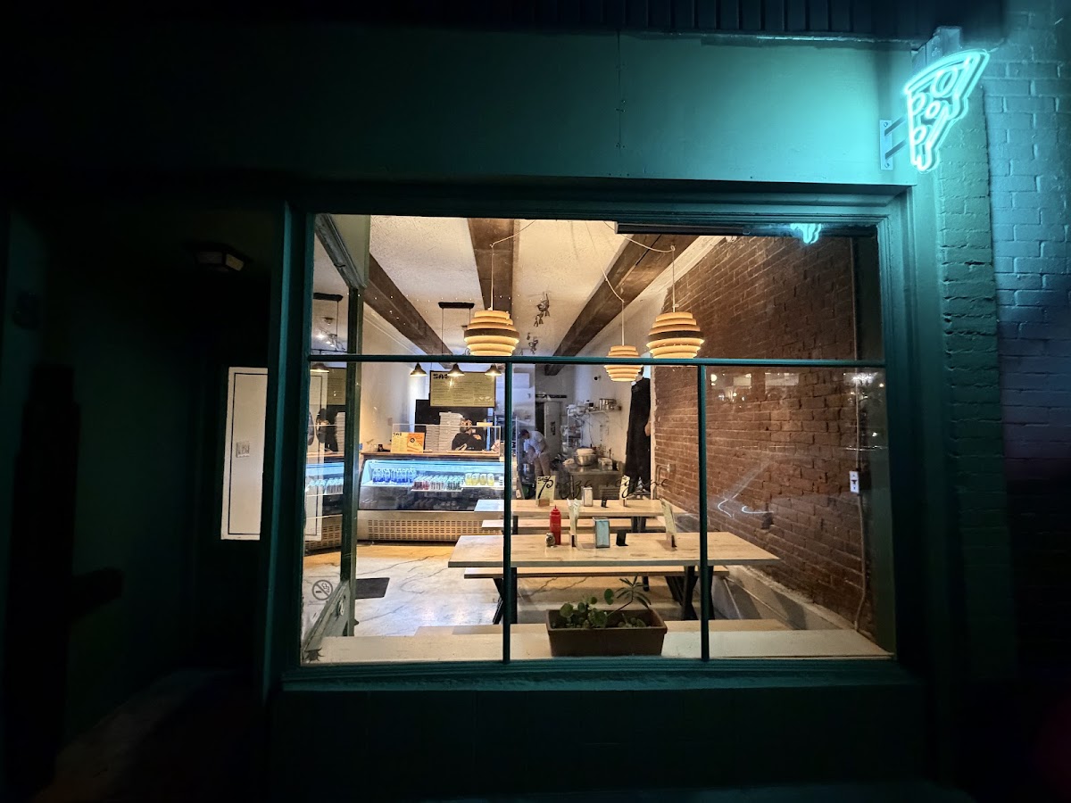 Chez Zac Pizzeria