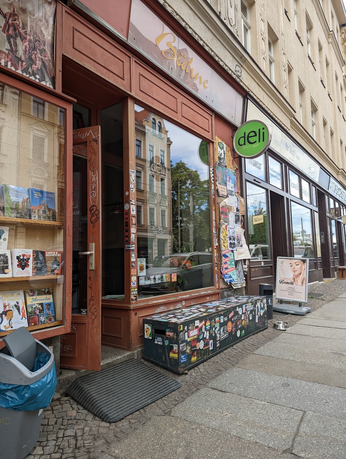Deli