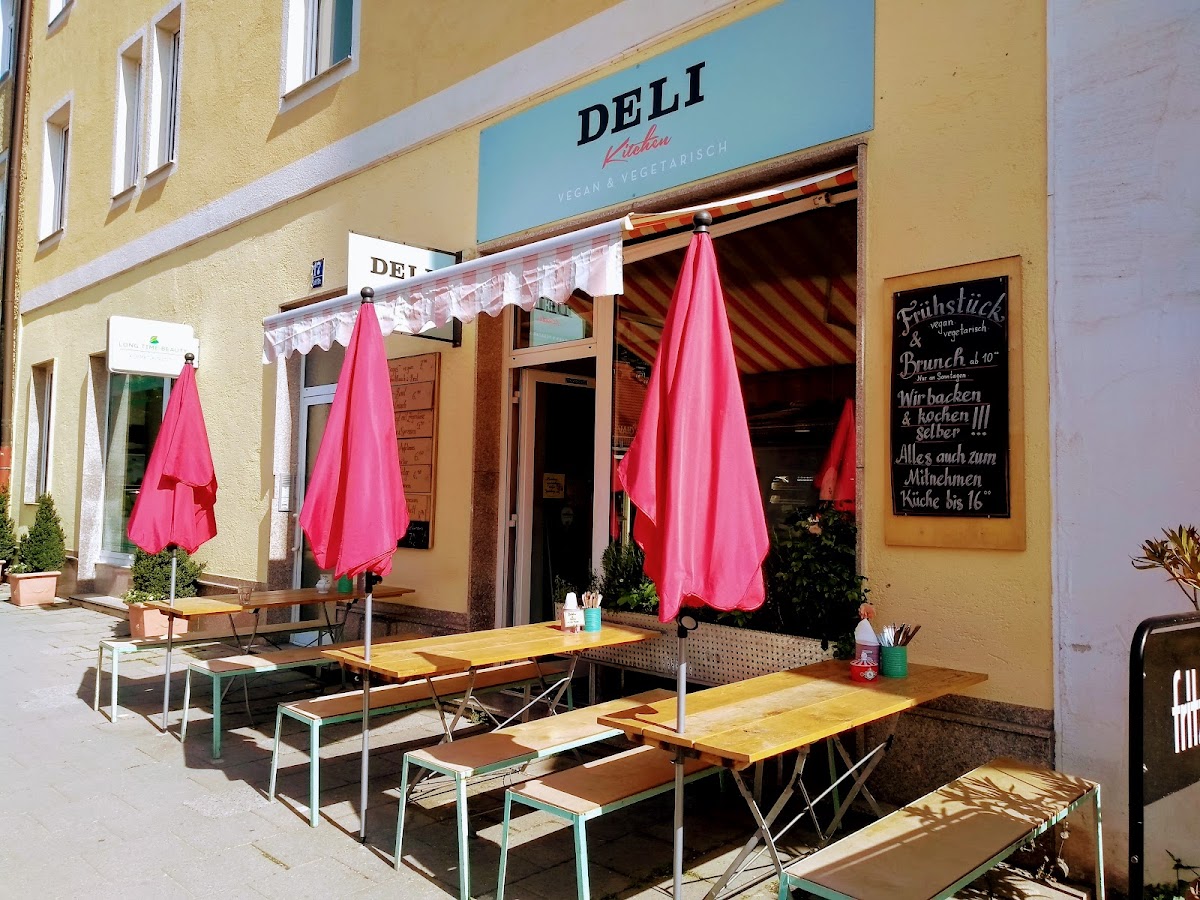 Deli Kitchen