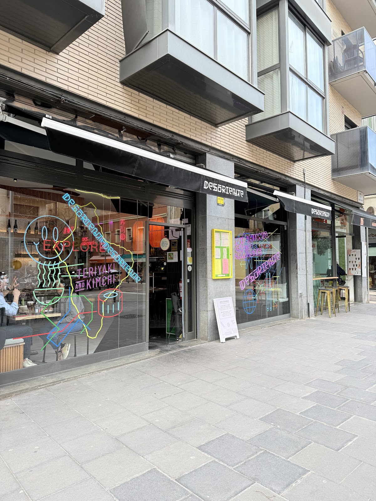 Desoriente - Poblenou
