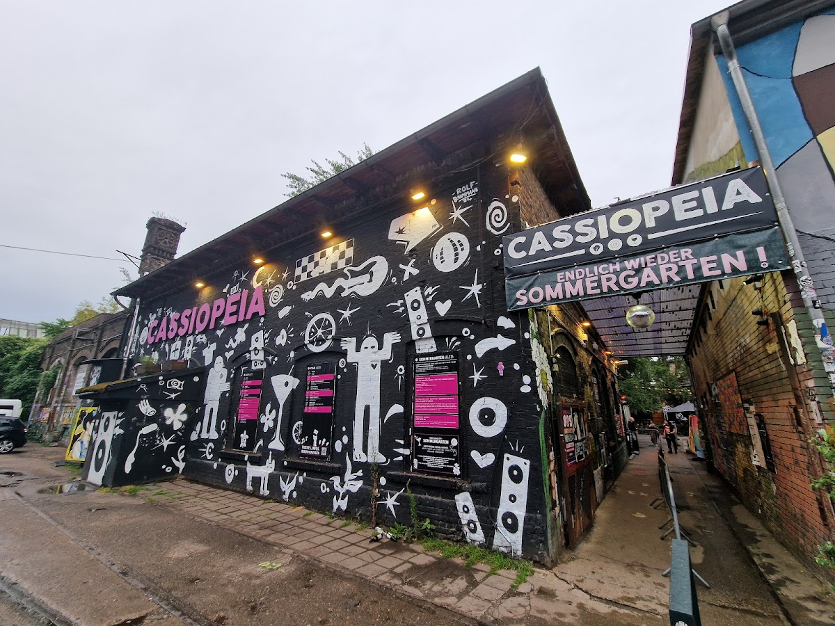 EmmaPea Vegan Food and Bar
