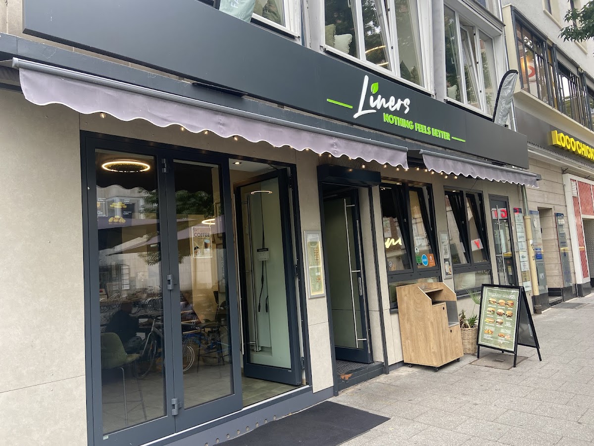 Liners Food