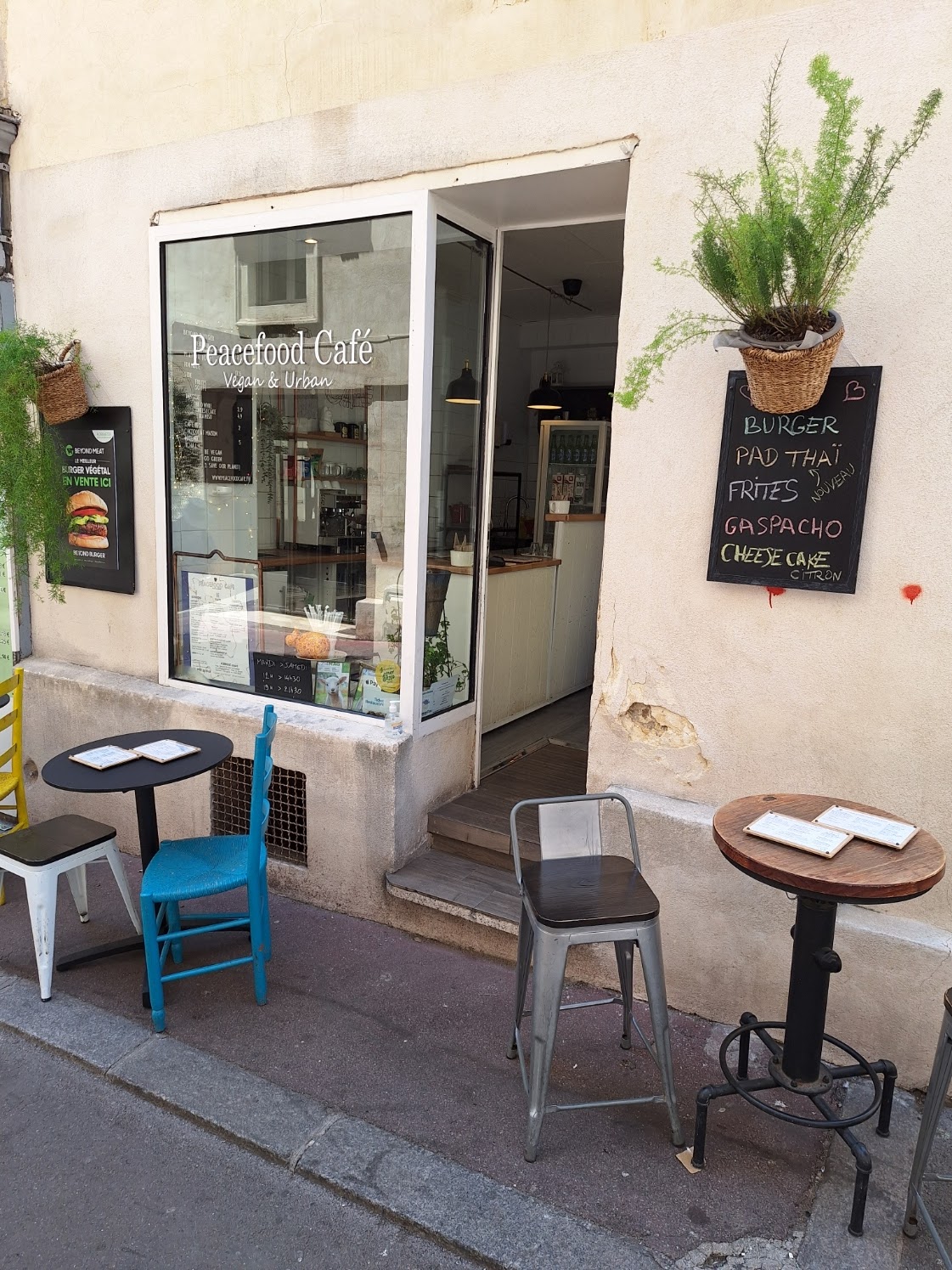 Peacefood Café