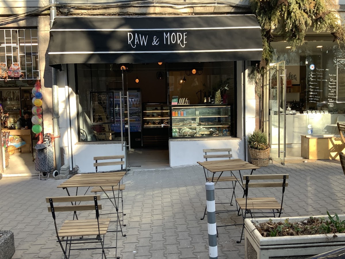 Raw & More - San Stefano
