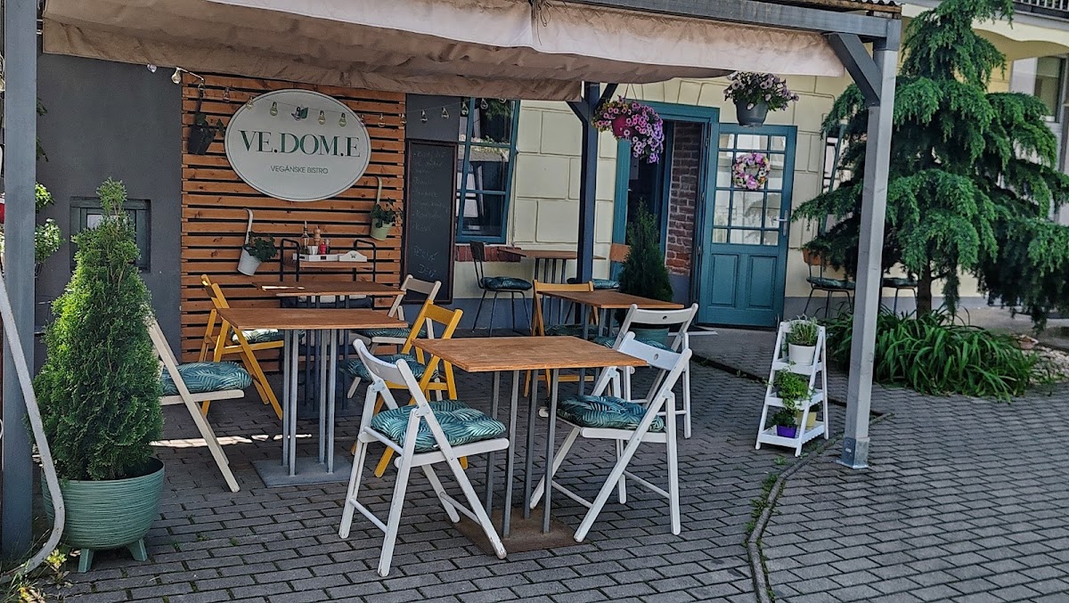 VE.DOM.E Vegan Bistro