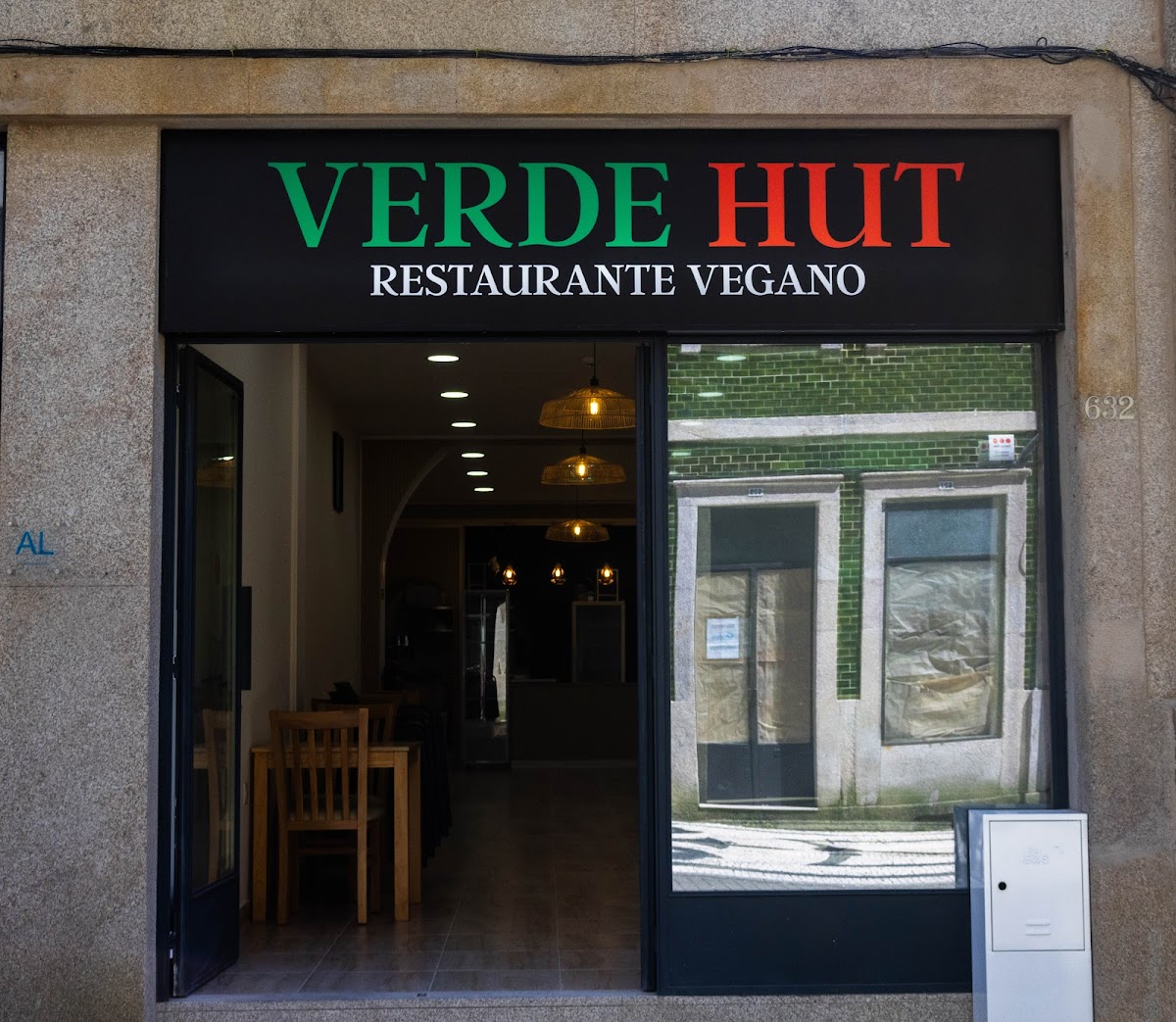 Verde Hut