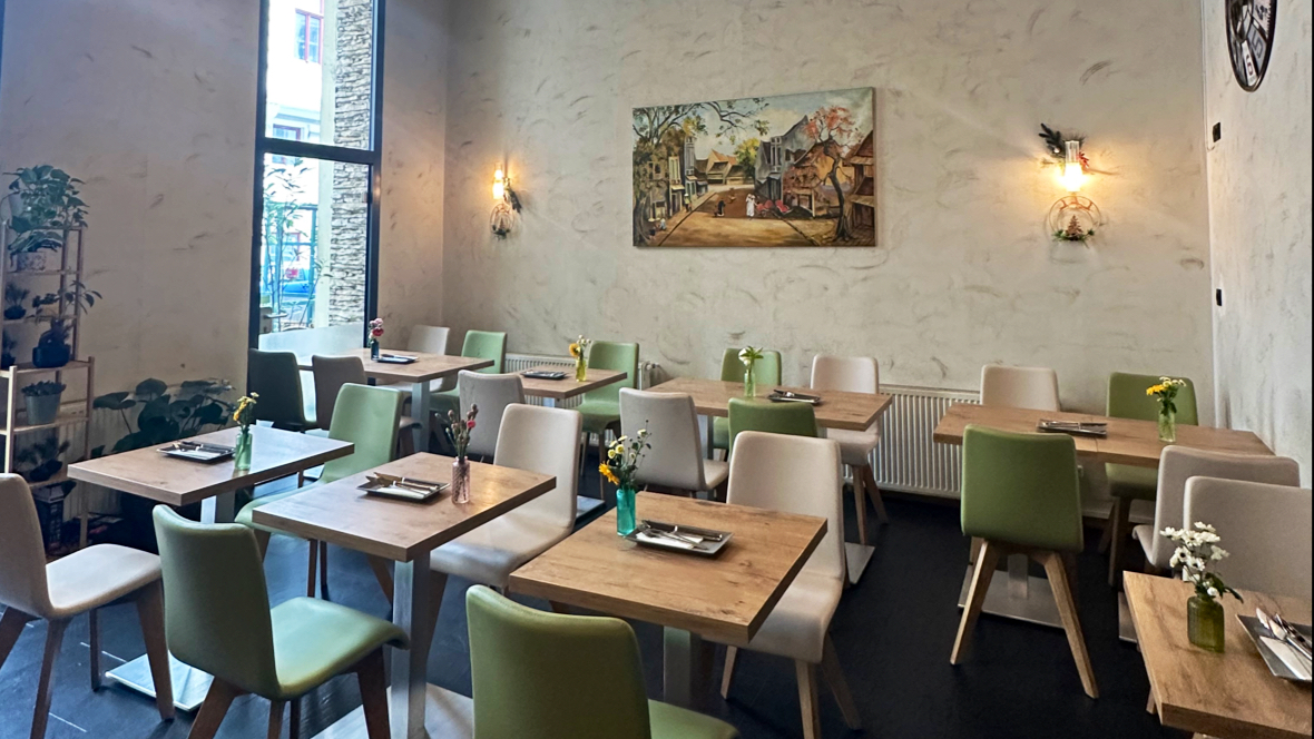 Vevi Restaurant II