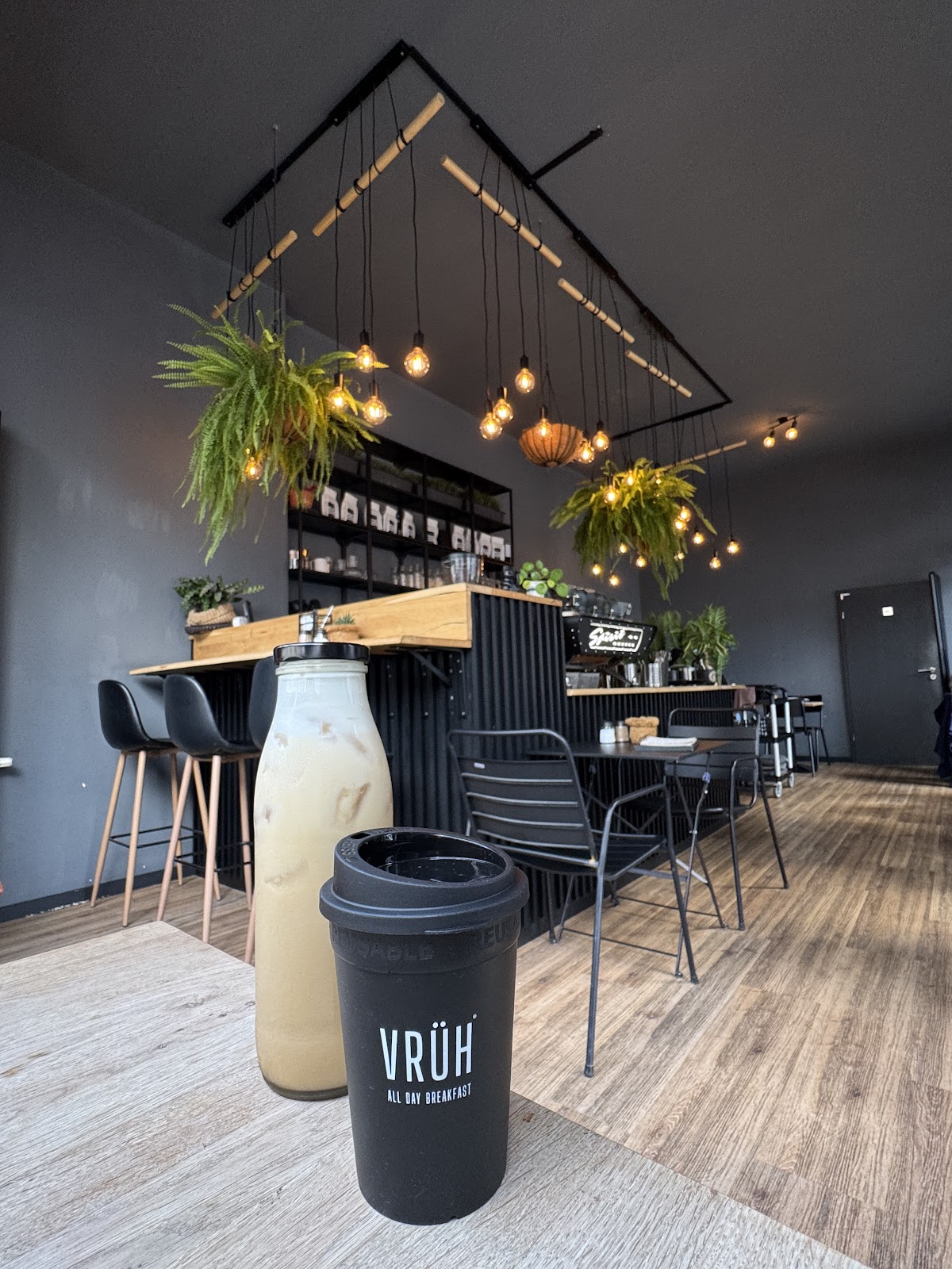 VRÜH - All Day Breakfast